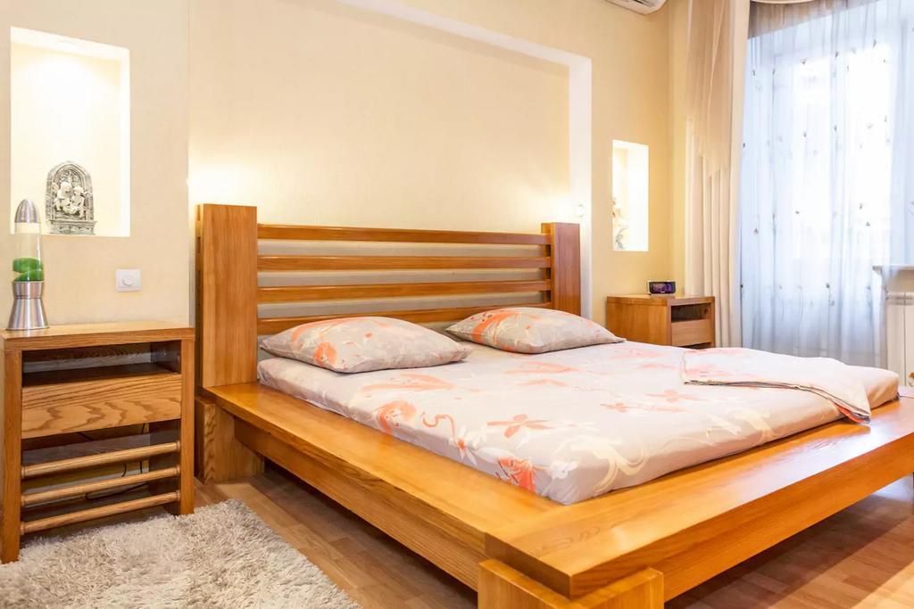 Apartment On Soborniy 177 Zaporizhia ภายนอก รูปภาพ